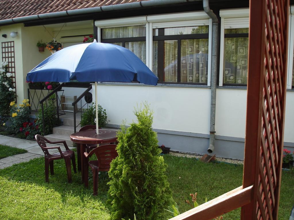 Liza Apartman Gyula Quarto foto