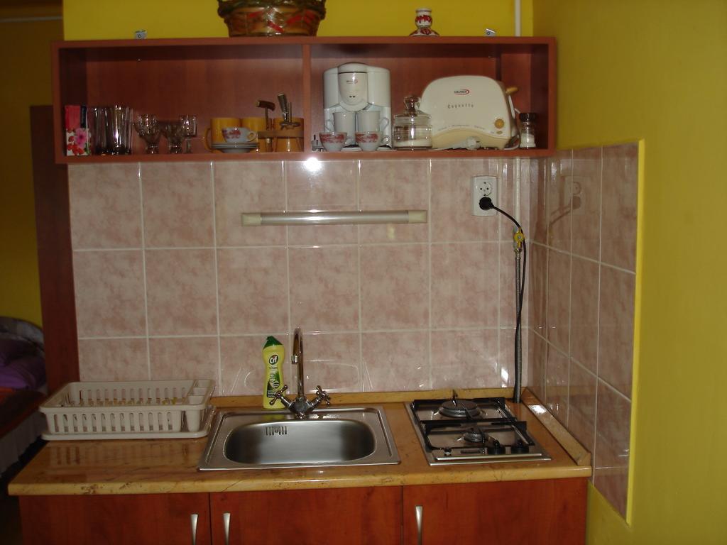 Liza Apartman Gyula Quarto foto